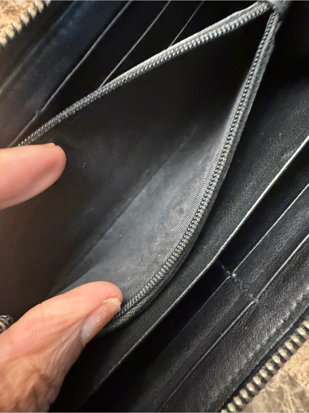 GUCCI Guccissima Leather Wallet & Box - Picture 10 of 12